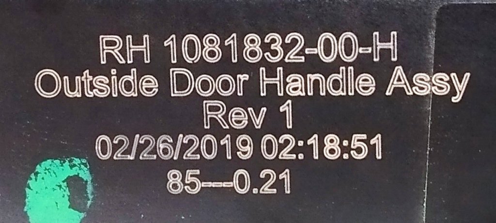 2 DOOR HANDLE OUTER, PASSIVE, RH REV1 Tesla model 3 1081832-00-J